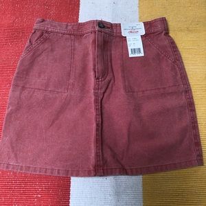 Murray’sNantucket reds short skirt. Size 14
